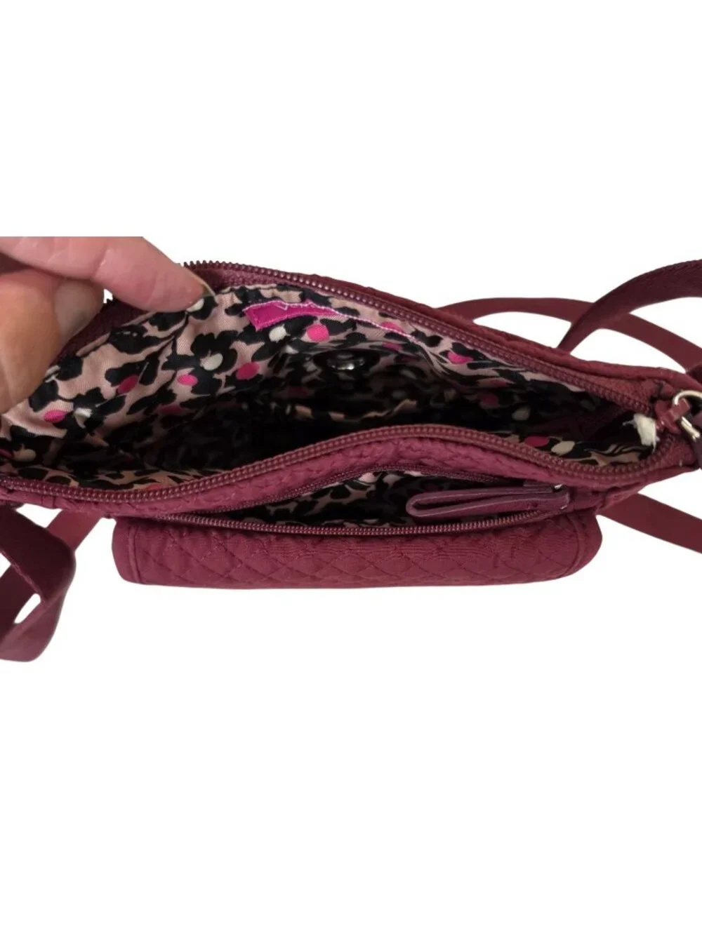 Vera Bradley Quilted Crossbody Organizer Bag Burgundy Plum Floral Interior - Picture 5 of 13